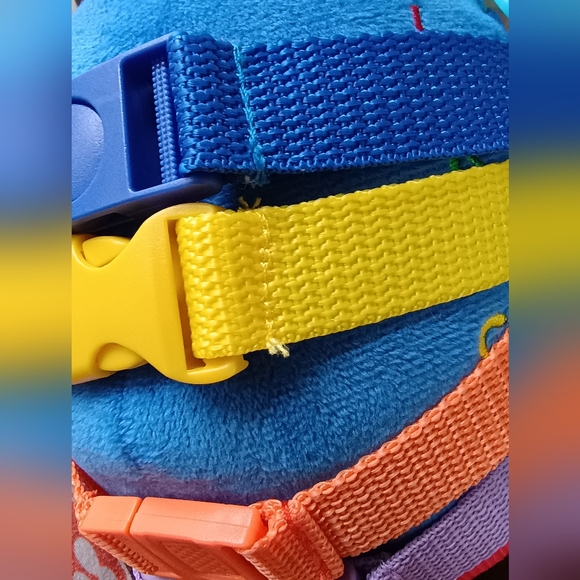 Buckle Toys BLU WHALE colorful Buckles Zipper Mouth Fleece Stuffed Toy 7in - Picture 13 of 16